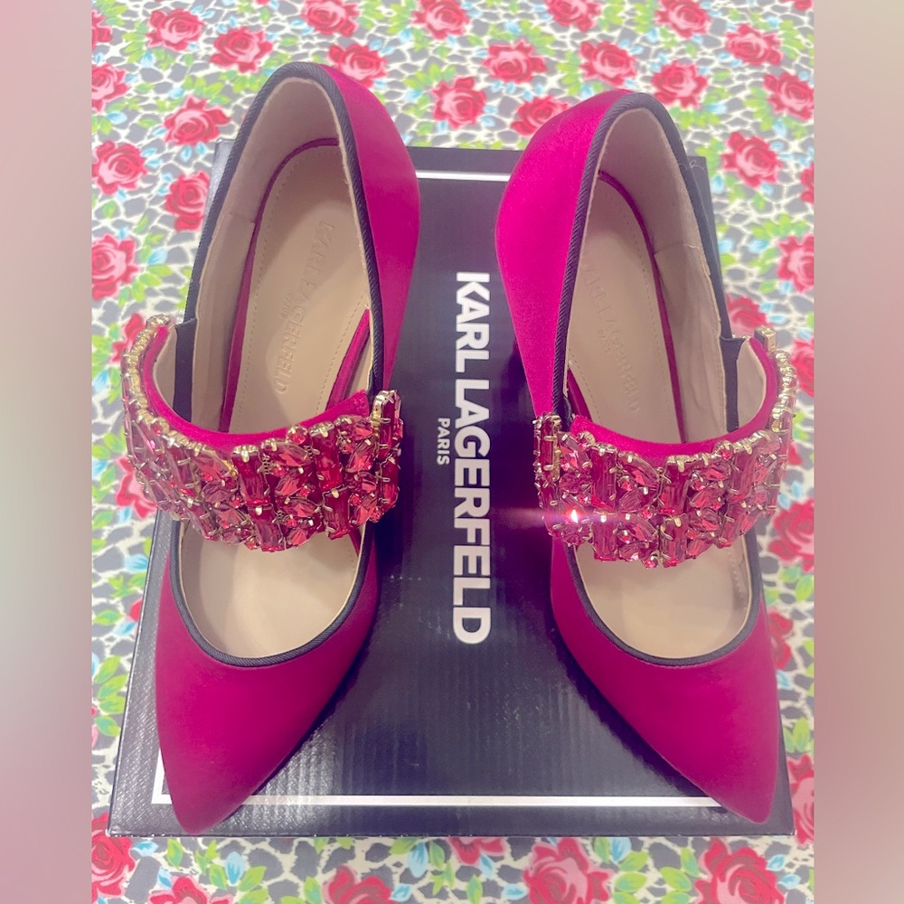 Magenta Satin with Starklinhg Pink Gems